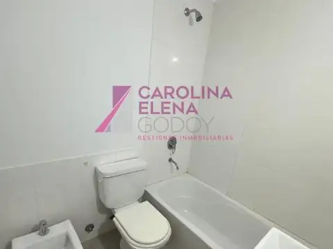 Departamento en Alquiler con 1 cocheras