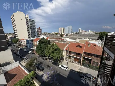 Departamento 4 ambientes con 3 baños