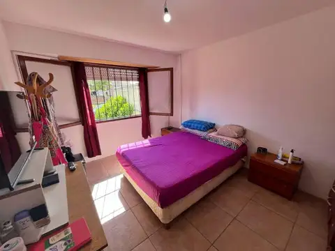 Venta Casa 3 ambientes con patio y 2 ph a terminar