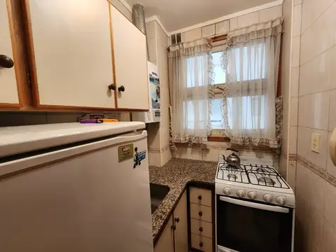 Departamento en Venta en Plaza Colon, USD 65.000