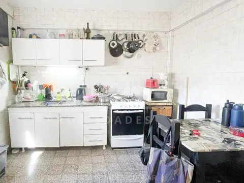 Depto Tipo Casa en Venta 50 años