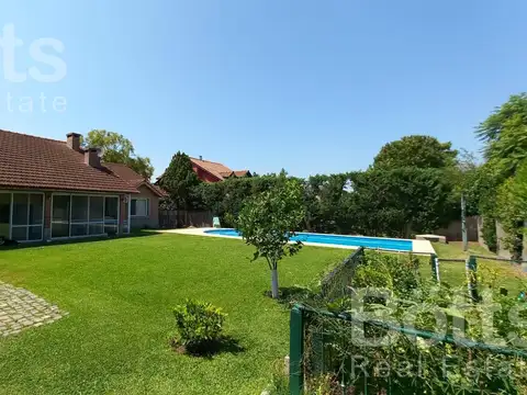 Venta casa 4 ambientes - La Barra Village - Escobar