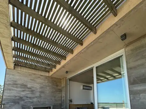 Departamento 5 ambientes con 3 baños