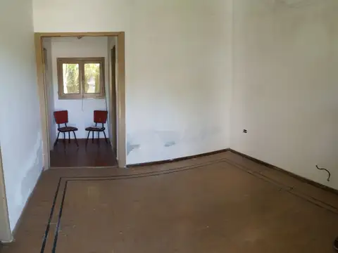 LANUS 2383 E/ STA. MARIA Y RIOS GALLARDO