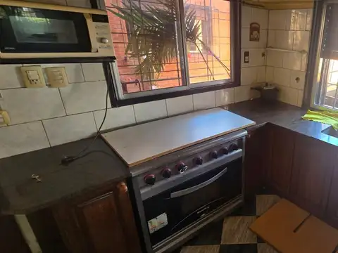 Depto Tipo Casa en Alquiler de 3 ambientes