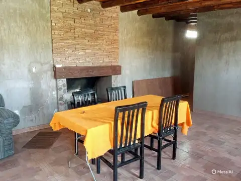 VENTA CASA LUJAN DE CUYO 2 DORMITORIOS CON PILETA
