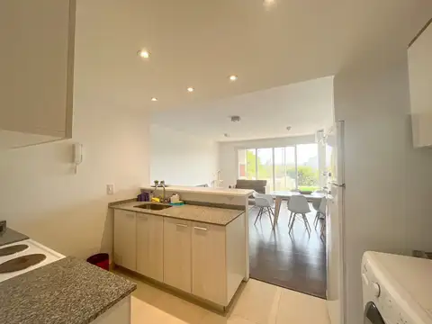 Departamento 4 ambientes con 3 baños