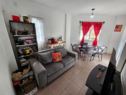 San Martin 6300, Piso PB