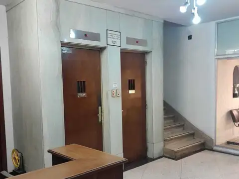 Av. Córdoba  al 1500, 8º piso