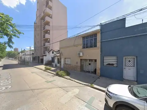 Casa en venta - 2 Dormitorios 1 Baño - Pergamino