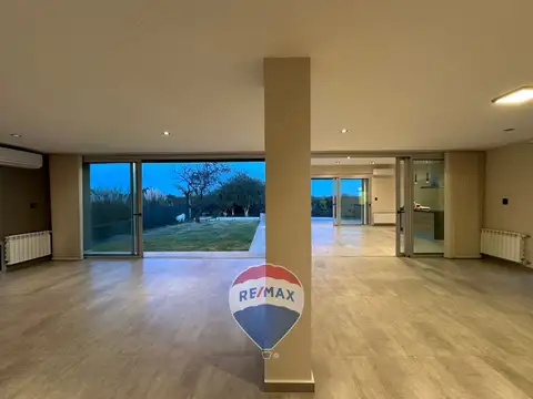 VENTA CASA DE CATEGORIA LA ARBOLADA HOLLYWOOD