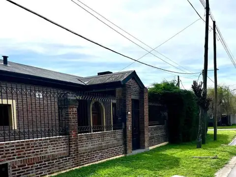 CASA EN VENTA EN CITY BELL