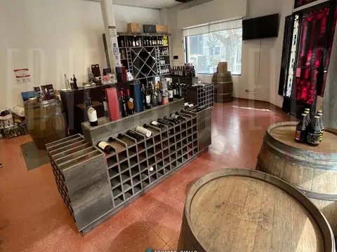 Local en Alquiler Via Púb.