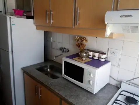 Alquiler 24 meses - 2 ambientes a la calle - Entre Rios 2100 - Plaza Colón - Mar del Plata