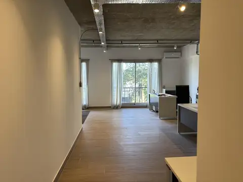 Oficina en Venta en Pilar, USD 129.000