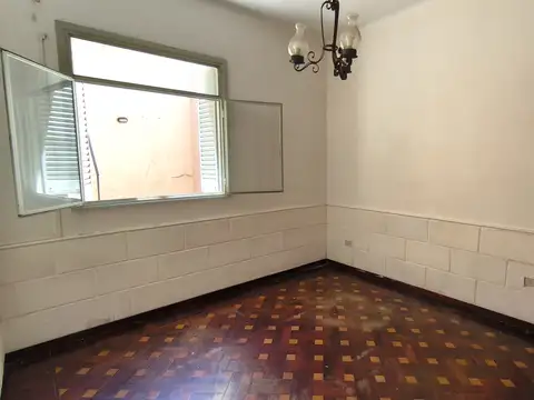 Depto Tipo Casa 5 ambientes con 3 baños