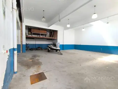 Galpon en Venta 12  mts Fondo