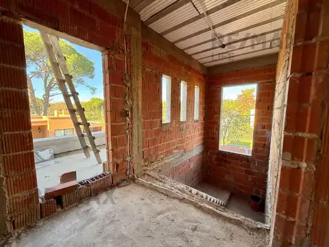 VENTA DE CASA EN BELLA VISTA, BARRIO ¨LAS CATECAS¨