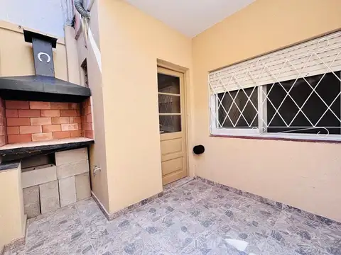 Depto Tipo Casa en Venta 36 años