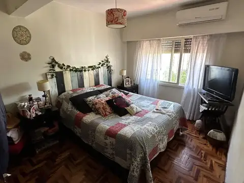 Depto Tipo Casa en Venta 45 años
