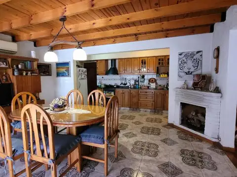 Casa en Venta en Temperley, USD 114.000