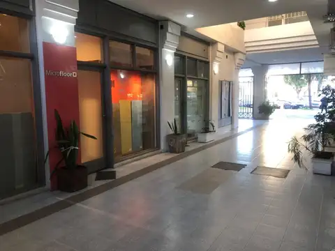 Local en Venta en Alberdi, USD 24.000