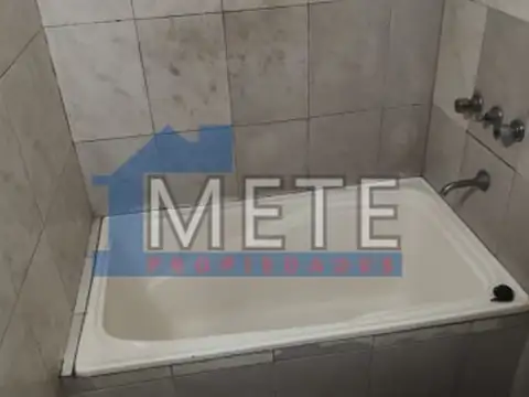 Departamento en Alquiler en San Justo, $ 350.000