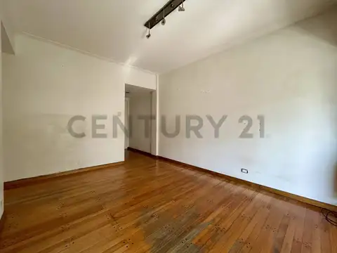 Departamento en Venta en Flores, USD 120.000