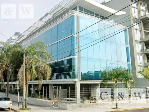 Muy buena Ubicación | Edificio de oficinas de categoría.