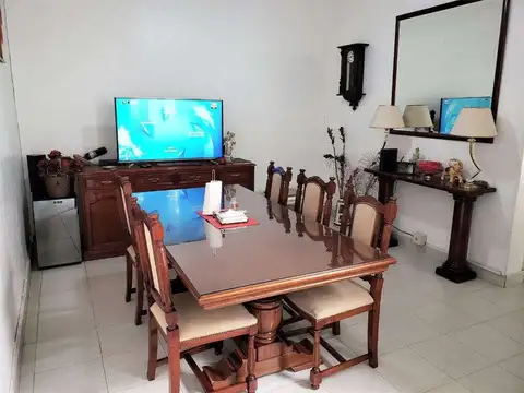 Dr L Belaustegui 2900