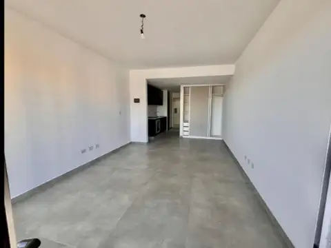 Av. Rivadavia al 10699