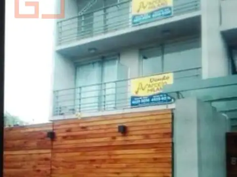 Cochera en Moron Sobre Belgrano al 800