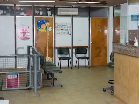 Machado 1000, Piso 0