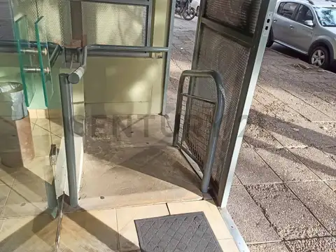 VENTA COMERCIO, DEPOSITO, CONSULTORIOS, OFICIAS MORÓN CENTRO