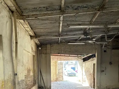 Avenida Presidente Perón 3800