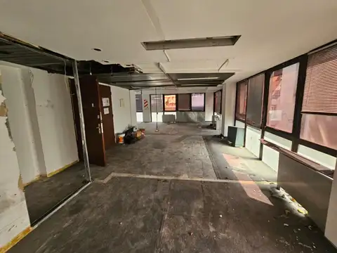 Esmeralda 600, Piso 5