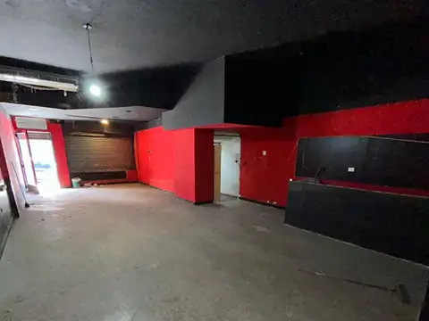 Local  amplio frente de 314 mts con vivienda de 62 mts