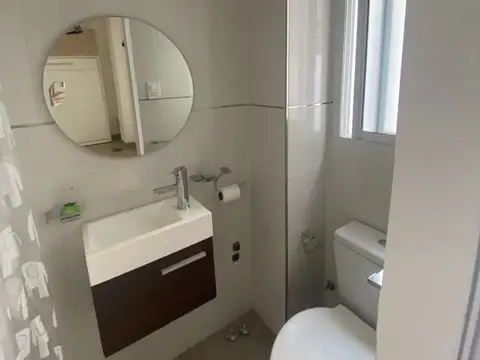 MONOAMBIENTE EQUIPADO CON PATIO