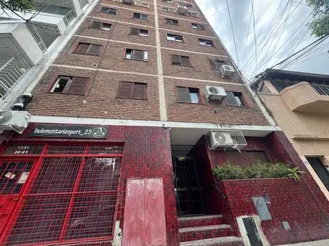 Departamento en Alquiler en Abasto, $ 320.000
