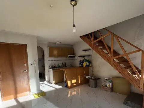 Departamento en venta en Santiago 1652 piso 3.