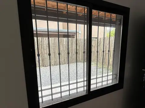 Depto Tipo Casa en Venta en Pilar, USD 85.000