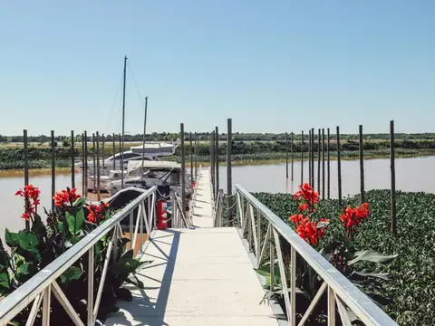 Lote en Azahares del Paraná