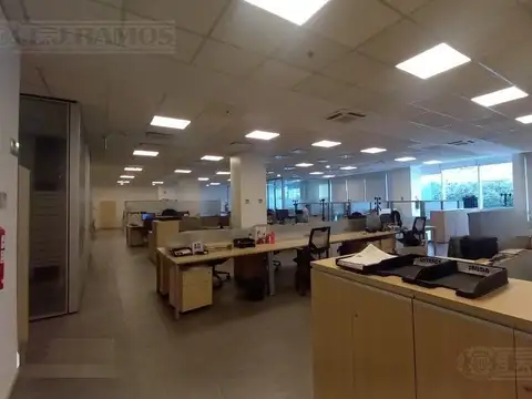 Alquiler de oficina de 1000 m2 en Vicente López