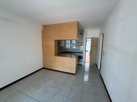 Departamento en Alquiler en Campana, $ 680.000