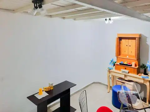 Depto Tipo Casa en Venta de Monoambiente