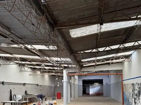 Galpon en Venta en Villa Adelina, USD 130.000