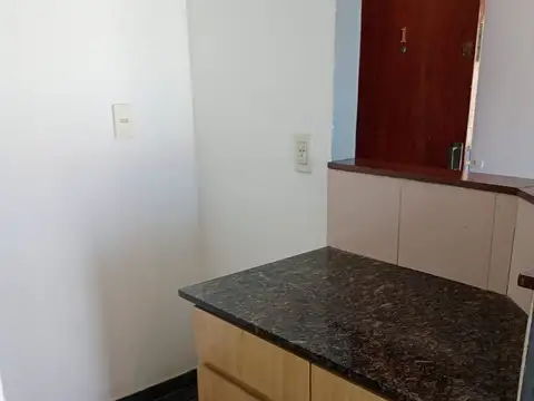 VENTA DEPTO 2 AMBIENTES CON BALCON EN BILLINGHURST