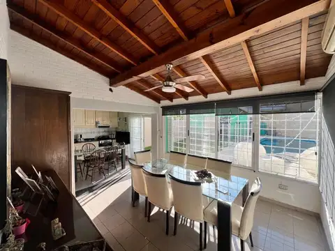 General Villegas 1000