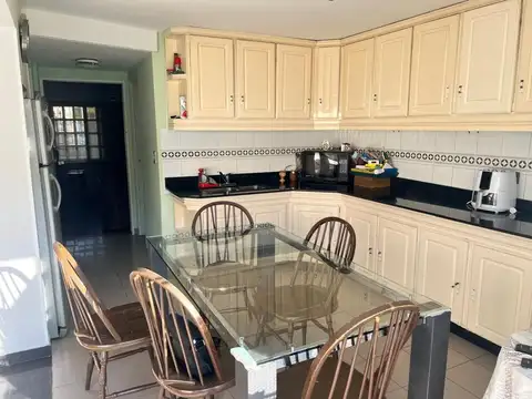 Casa en venta 7 ambientes apto Credito