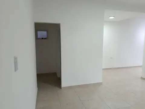 Local en Alquiler en Noreste, $ 410.000